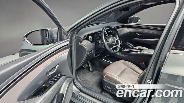 Hyundai Tucson (NX4) Gasoline 1.6 Turbo 2WD Inspiration 2021 — фото 12