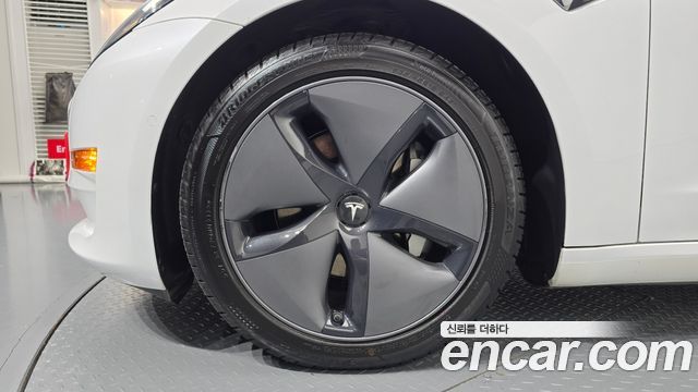 Tesla Model 3 Long Range AWD 2020 — фото 5