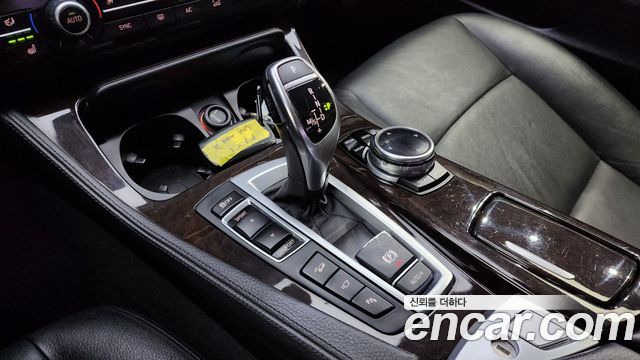 BMW 5 Series (F10) 528i xDrive 2014 — фото 9