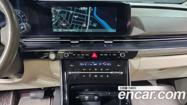 Kia Carnival (IV) Gasoline 7-Seater Hi-Limousine Signature 2023 — фото 13