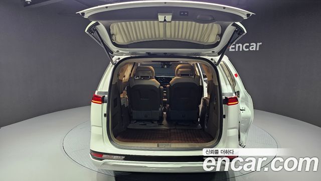 Kia Carnival (IV) Gasoline 7-Seater Hi-Limousine Signature 2023 — фото 19