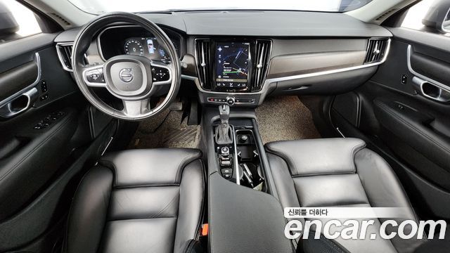 Volvo V90 Cross Country D5 AWD 2018 — фото 7