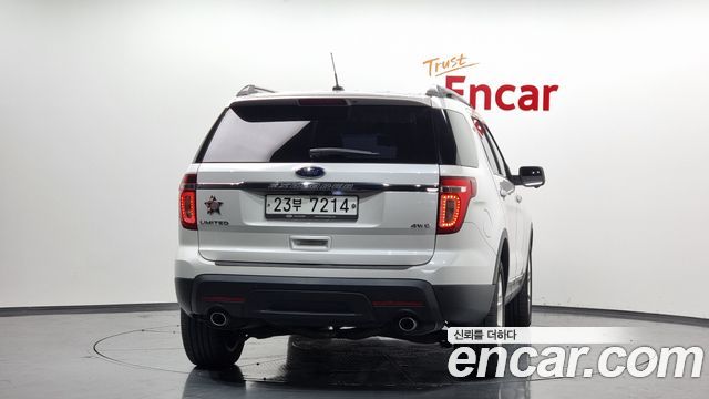 Ford Explorer 3.5 Limited 4WD 5th 2015 — фото 4