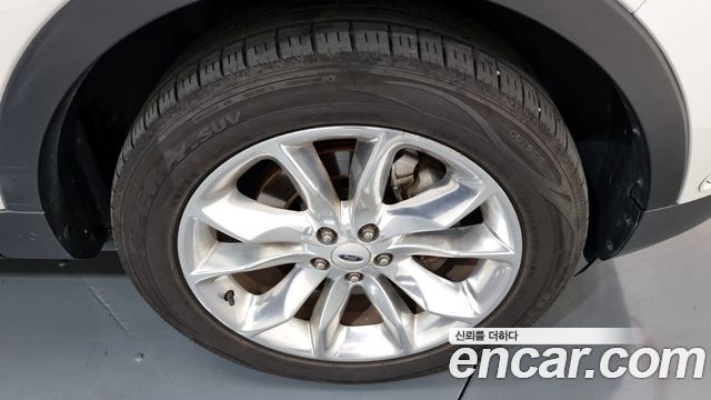 Ford Explorer 3.5 Limited 4WD 5th 2015 — фото 5