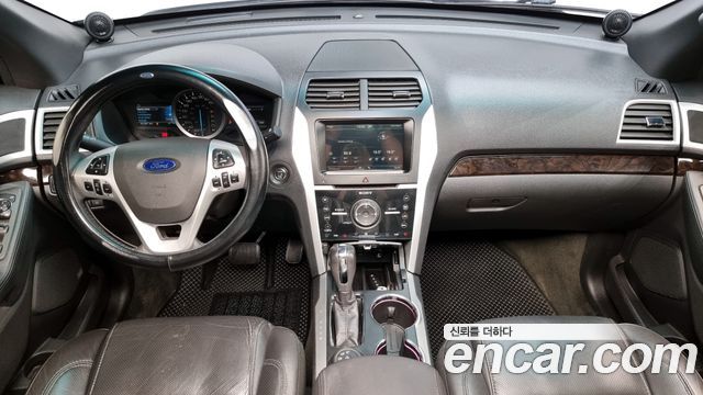 Ford Explorer 3.5 Limited 4WD 5th 2015 — фото 7