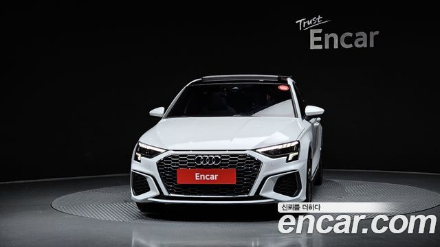 Audi A3 (8Y) 40 TFSI Premium 2023 — фото 3
