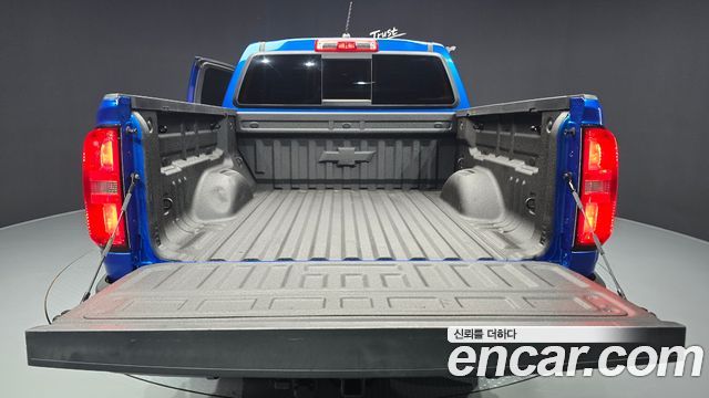 Chevrolet Colorado 3.6 Extreme 4WD 2020 — фото 24