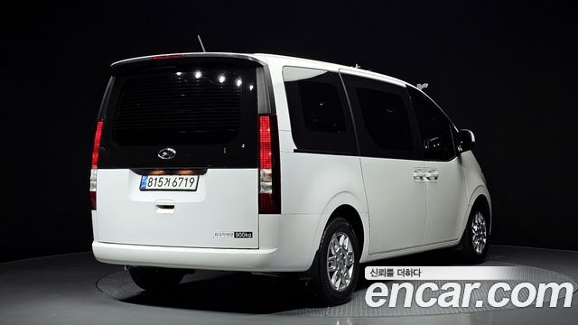 Hyundai Staria Cargo 3-Seater Modern 2024 — фото 2
