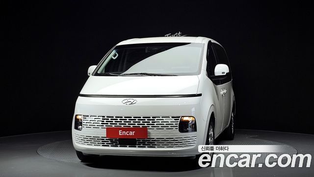 Hyundai Staria Cargo 3-Seater Modern 2024 — фото 3