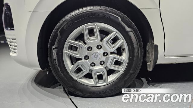 Hyundai Staria Cargo 3-Seater Modern 2024 — фото 5