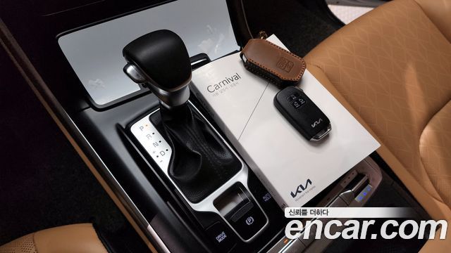 Kia Carnival (IV) Diesel 9-Seater Prestige 2023 — фото 16