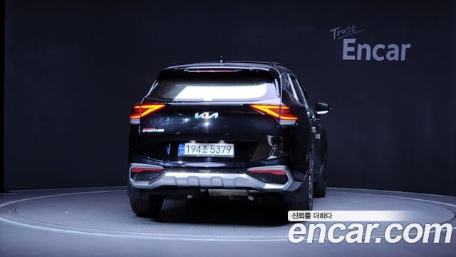 Kia Sportage (V) Diesel 2.0 2WD Signature 2022 — фото 4