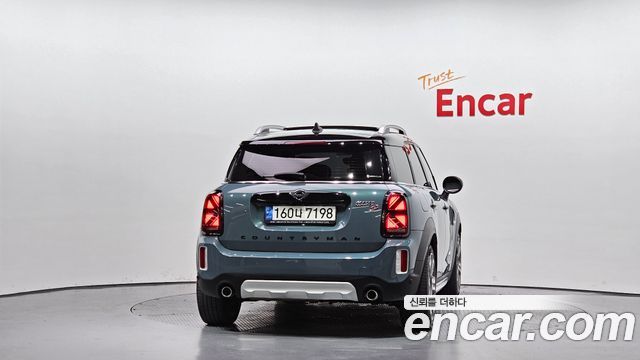MINI Cooper SD Countryman ALL4 2nd 2021 — фото 4