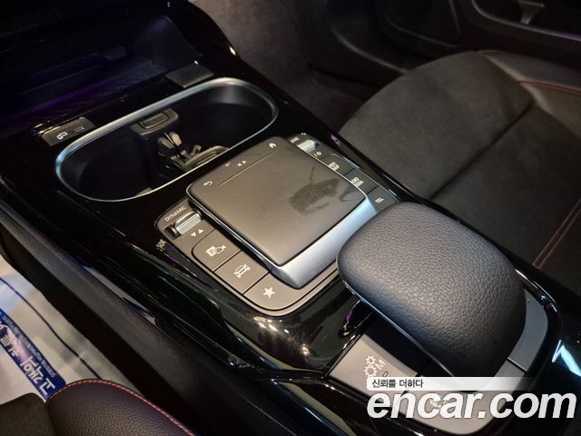Mercedes-Benz A-Class (W177) AMG A35 4MATIC Sedan 2020 — фото 15