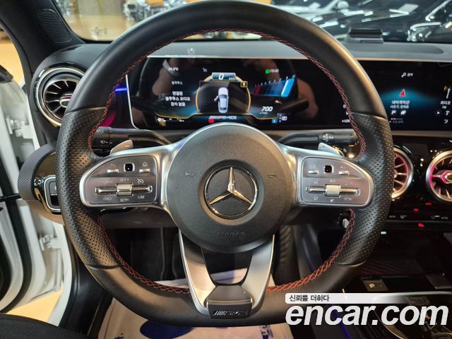 Mercedes-Benz A-Class (W177) AMG A35 4MATIC Sedan 2020 — фото 18