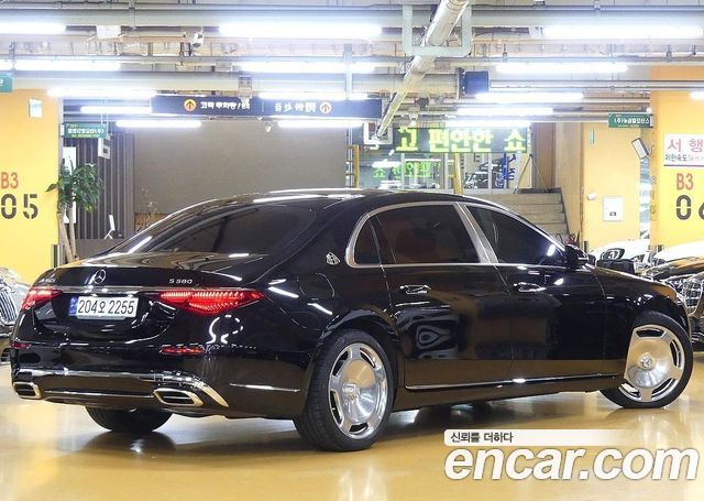 Mercedes-Benz S-Class (W223) Maybach S580 4MATIC 2023 — фото 2