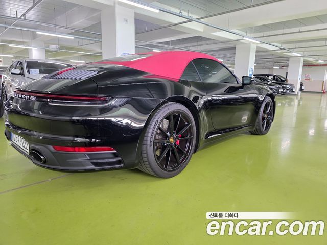 Porsche 911 (992) Carrera 4S Cabriolet 2020 — фото 5