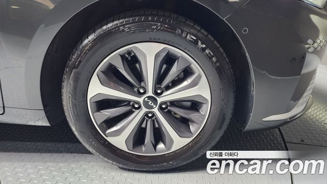 Kia K8 Hybrid Noblesse 2023 — фото 5
