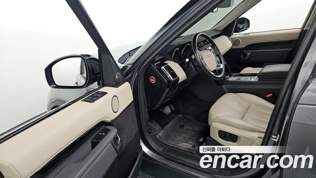 Land Rover Discovery 5 2.0 SD4 SE 2018 — фото 10