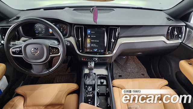Volvo V60 Cross Country (II) T5 Pro AWD 2020 — фото 7