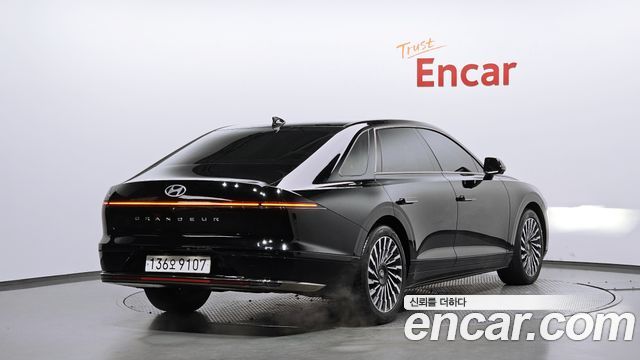 Hyundai Grandeur Hybrid (GN7) Calligraphy 2023 — фото 2