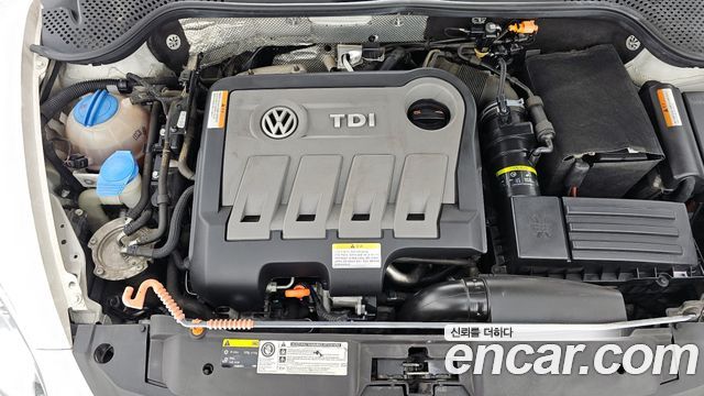 Volkswagen Beetle 2.0 TDI Premium 3rd 2013 — фото 6