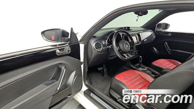 Volkswagen Beetle 2.0 TDI Premium 3rd 2013 — фото 10