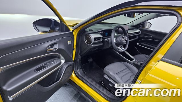 Jeep Avenger Altitude 2024 — фото 11