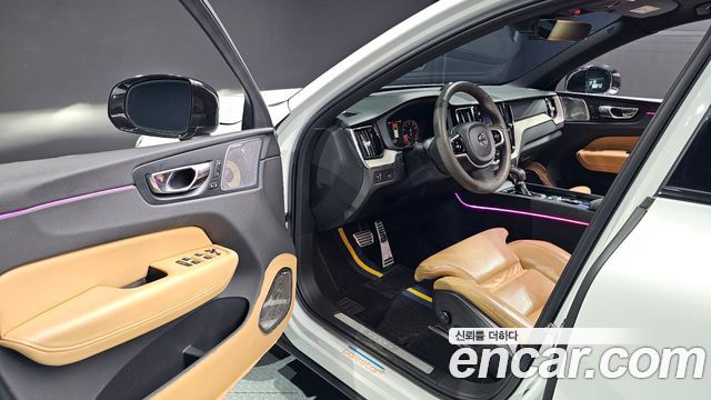 Volvo XC60 (II) T6 Inscription 2018 — фото 12