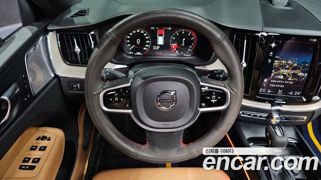 Volvo XC60 (II) T6 Inscription 2018 — фото 13