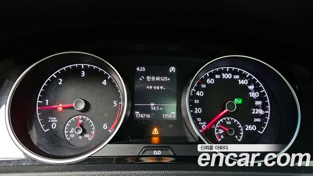 Volkswagen Golf (VII) 2.0 TDI 2015 — фото 8