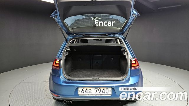 Volkswagen Golf (VII) 2.0 TDI 2015 — фото 20