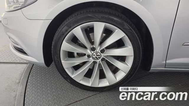 Volkswagen CC 2.0 TDI BlueMotion 4MOTION 2015 — фото 5