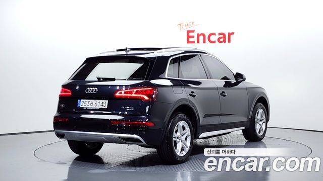 Audi Q5 (FY) 45 TFSI Quattro 2020 — фото 2