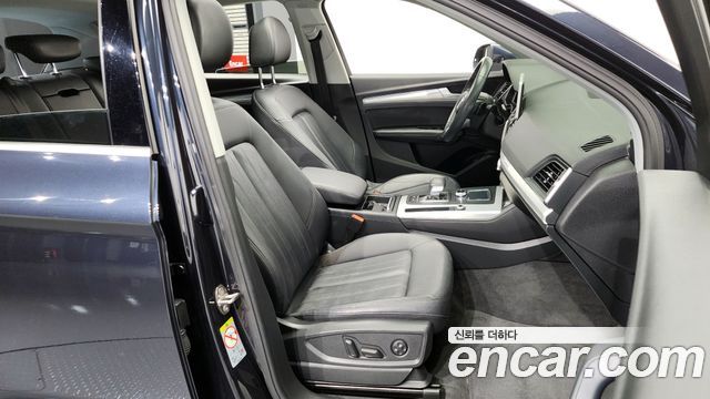 Audi Q5 (FY) 45 TFSI Quattro 2020 — фото 11