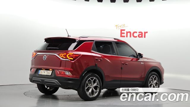 KG Mobility (SsangYong) Beautiful Korando Gasoline 1.5 2WD C5 Plus 2022 — фото 2