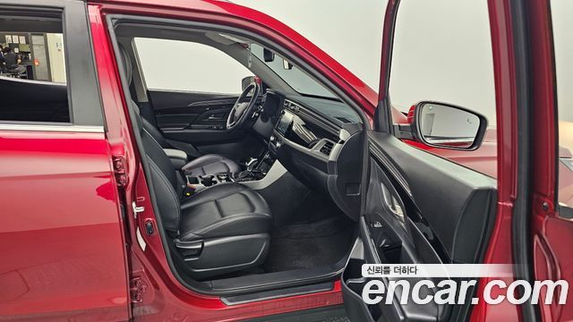 KG Mobility (SsangYong) Beautiful Korando Gasoline 1.5 2WD C5 Plus 2022 — фото 11