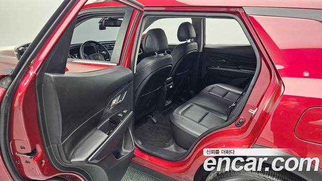 KG Mobility (SsangYong) Beautiful Korando Gasoline 1.5 2WD C5 Plus 2022 — фото 12