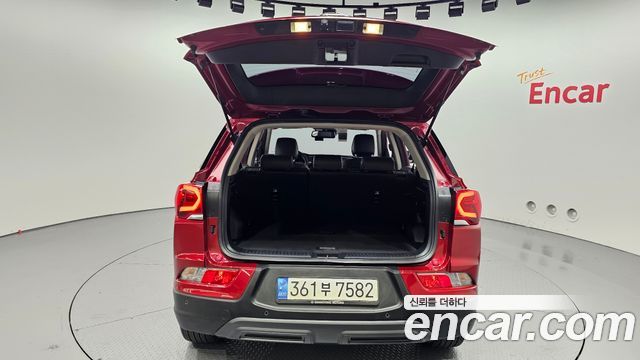 KG Mobility (SsangYong) Beautiful Korando Gasoline 1.5 2WD C5 Plus 2022 — фото 20