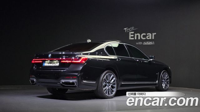 BMW 7 Series (G11) 730d xDrive M Sport 2021 — фото 2