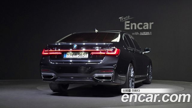 BMW 7 Series (G11) 730d xDrive M Sport 2021 — фото 4