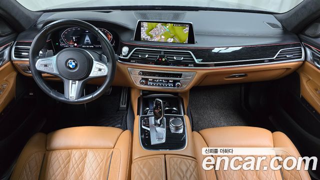 BMW 7 Series (G11) 730d xDrive M Sport 2021 — фото 7