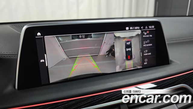 BMW 7 Series (G11) 730d xDrive M Sport 2021 — фото 15