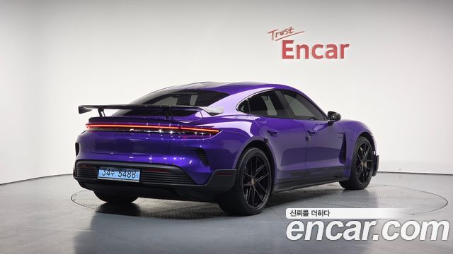 Porsche Taycan Turbo GT Weissach pack 2025 — фото 2