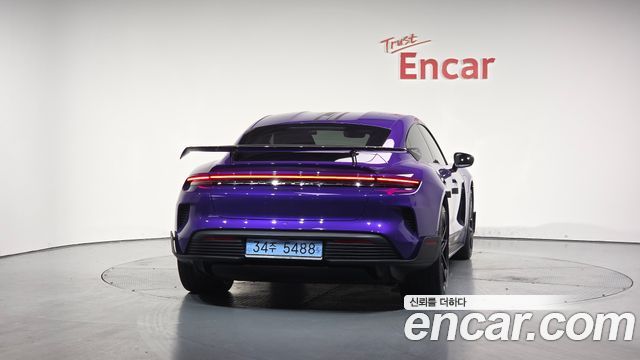 Porsche Taycan Turbo GT Weissach pack 2025 — фото 4