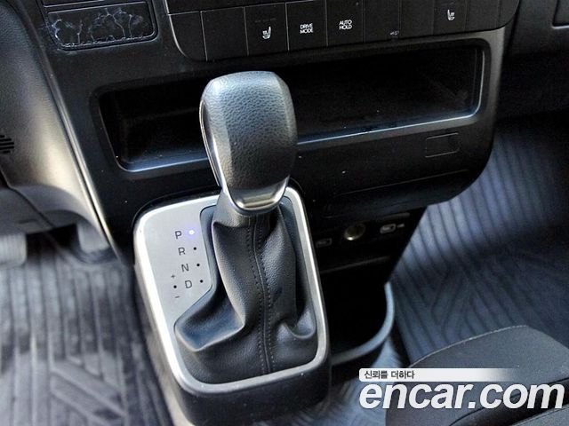 Hyundai Staria Cargo 3-Seater Smart 2022 — фото 10