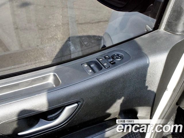 Hyundai Staria Cargo 3-Seater Smart 2022 — фото 17