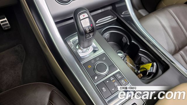 Land Rover Range Rover Sport (II) 3.0 SDV6 HSE Dynamic 2016 — фото 9