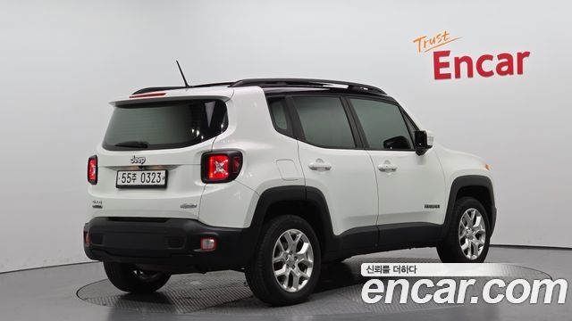 Jeep Renegade 2.0 Diesel Longitude AWD 2016 — фото 2