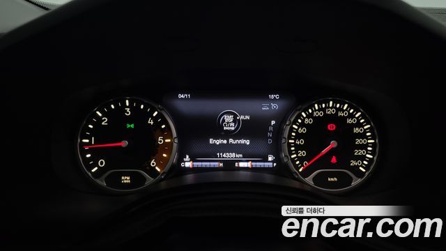 Jeep Renegade 2.0 Diesel Longitude AWD 2016 — фото 8